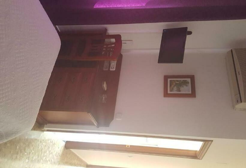 Номер Стандарт Индивидуальный, Hostal Los Dos Naranjos