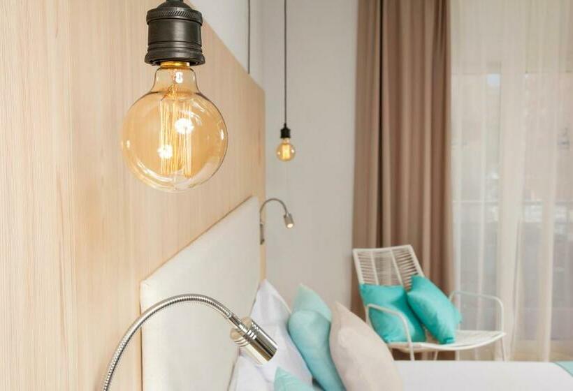 Quarto Estandar, Monterrey Roses By Pierre & Vacances