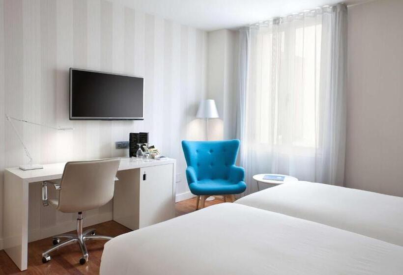 Habitación Estándar, NH Madrid Nacional