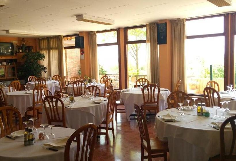 Quarto Estandar Individual, Motel Sol Ii