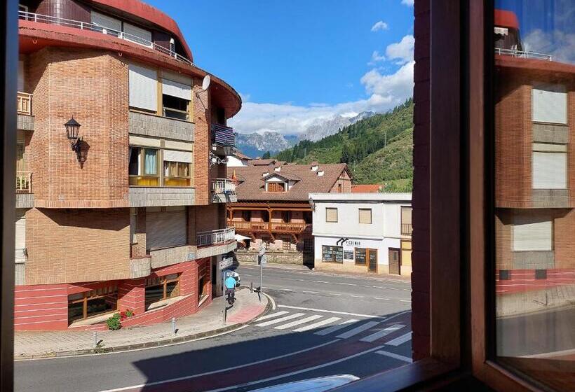 Номер Стандарт, Hosteria Picos De Europa