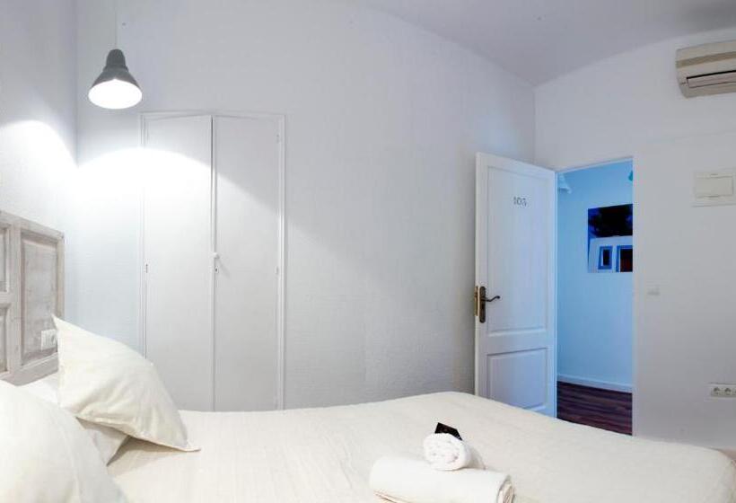 デラックスルーム, Hostal Ibiza