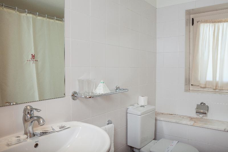 Номер Стандарт Трехместный, Hostal Manolita
