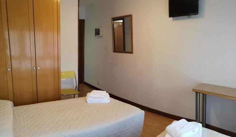 Номер Стандарт, Hospedaje Covadonga