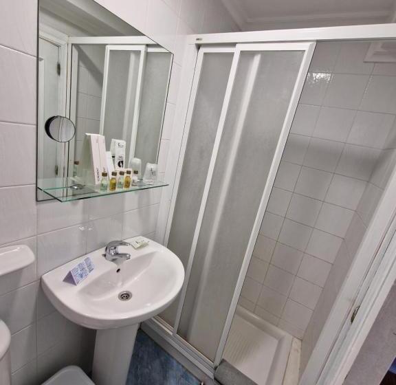 스탠다드 룸, Hostal Fidalgo