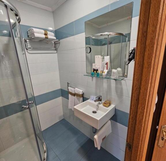 스탠다드 룸, Hostal Fidalgo