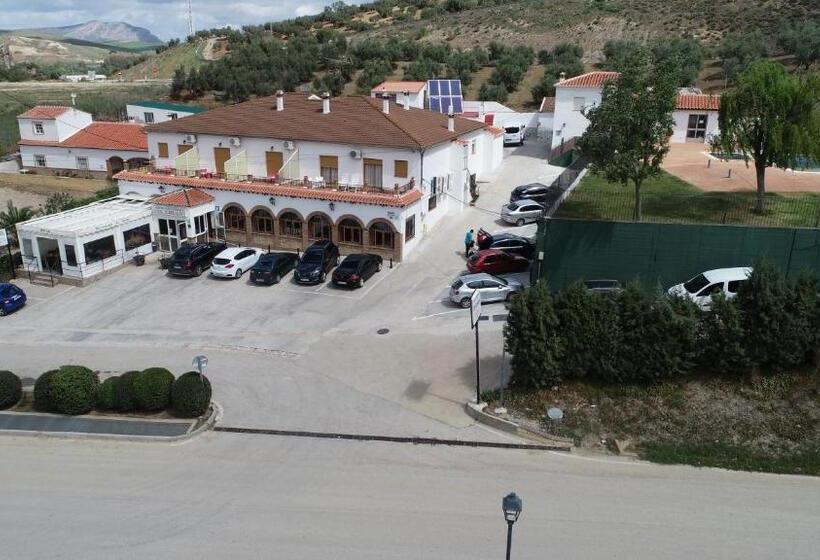 Номер Стандарт, Hostal Restaurante El Cruce