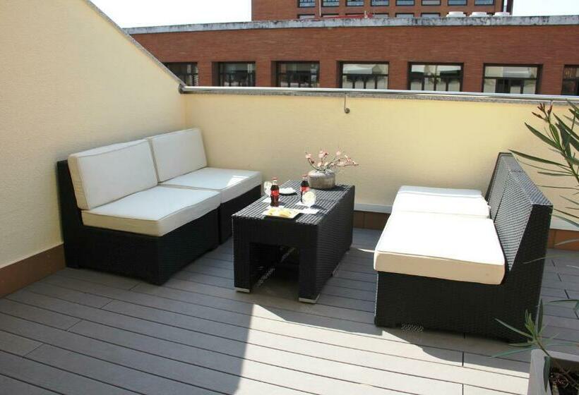 سوییت جونیور, Mercure Madrid Centro