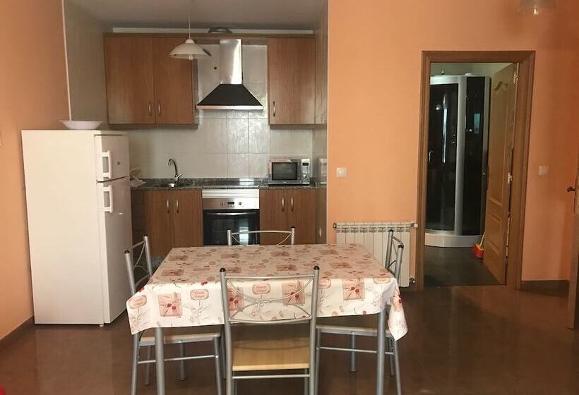 Апартаменты 2 Спальни, Pensión Albergue O Pedregal