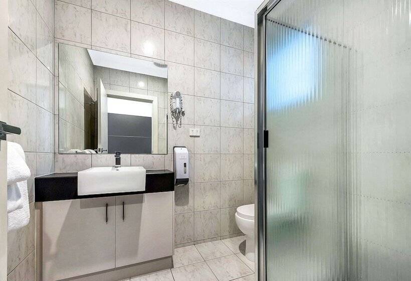 اتاق اجرایی, Comfort Inn & Suites Manhattan