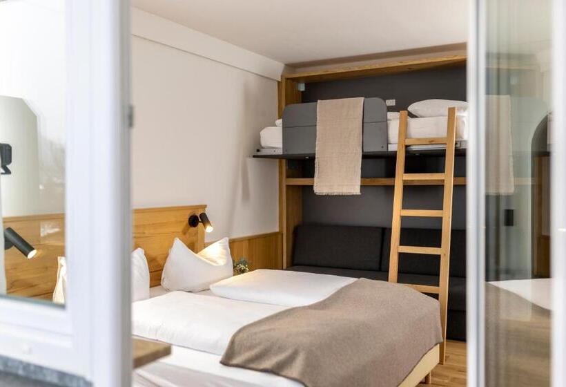Номер Стандарт с Балконом, Moarhof