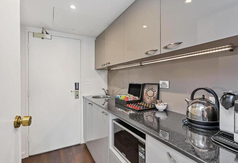 Люкс, Stamford Plaza Adelaide