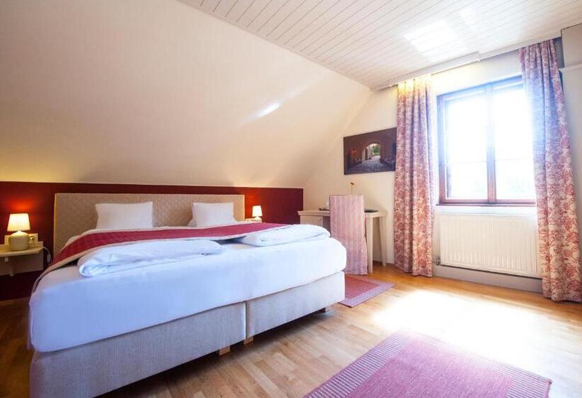 Номер Стандарт, Renaissancehotel Raffelsberger Hof B&b
