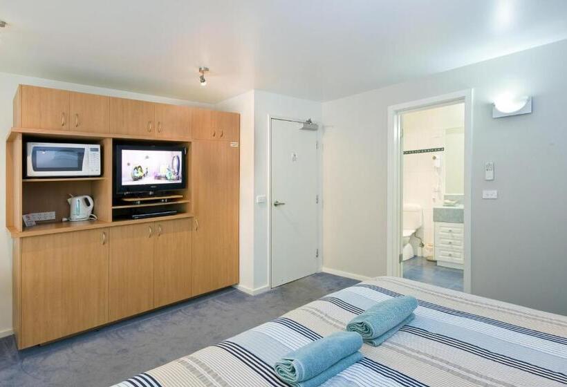 스탠다드 스튜디오, Anchorage Motel & Villas Lorne