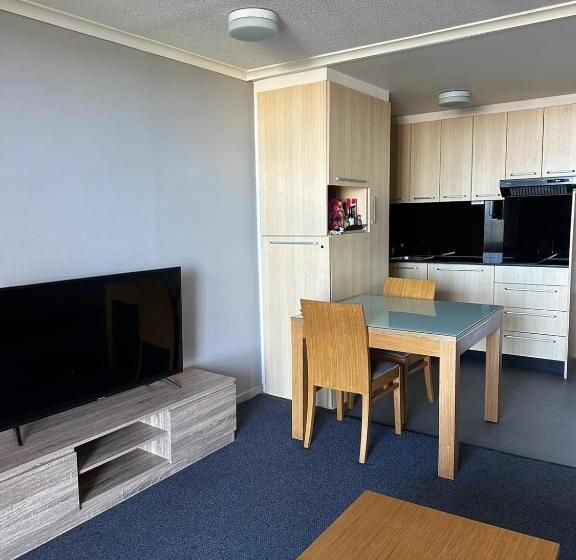 침실 1개 아파트, Highpoint International
