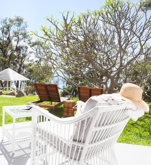 Номер Стандарт, Bannisters Port Stephens