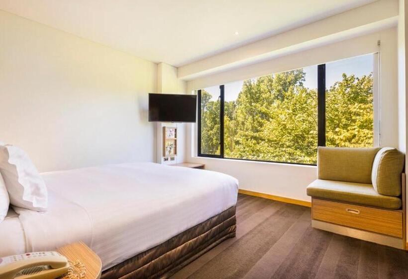프리미엄 룸, Crowne Plaza Canberra, An Ihg