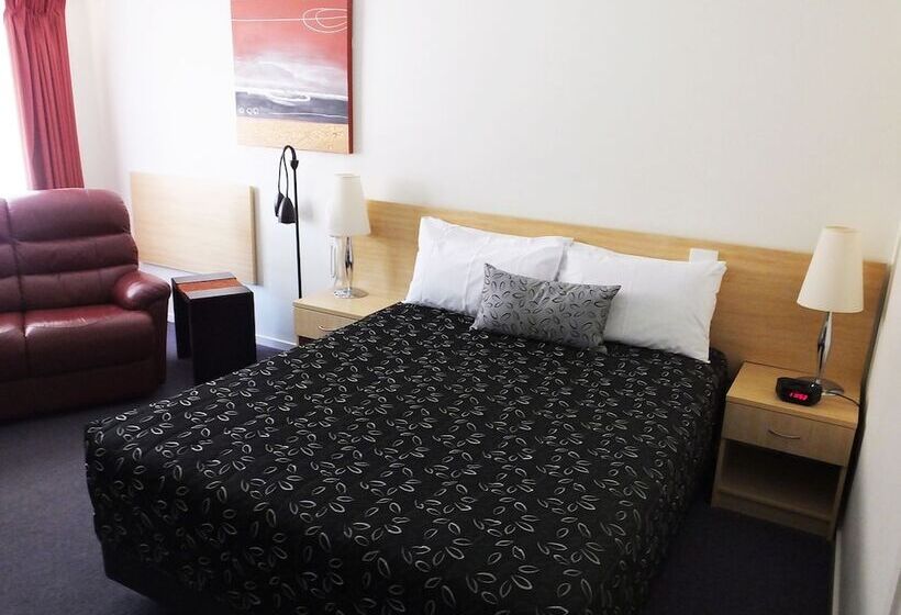 수피리어 룸, Edinburgh Motor Inn