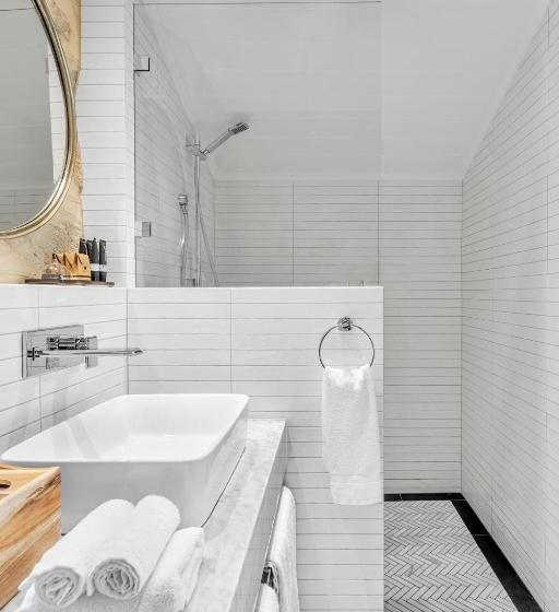 스위트, Mount Lofty House & Estate Adelaide Hills
