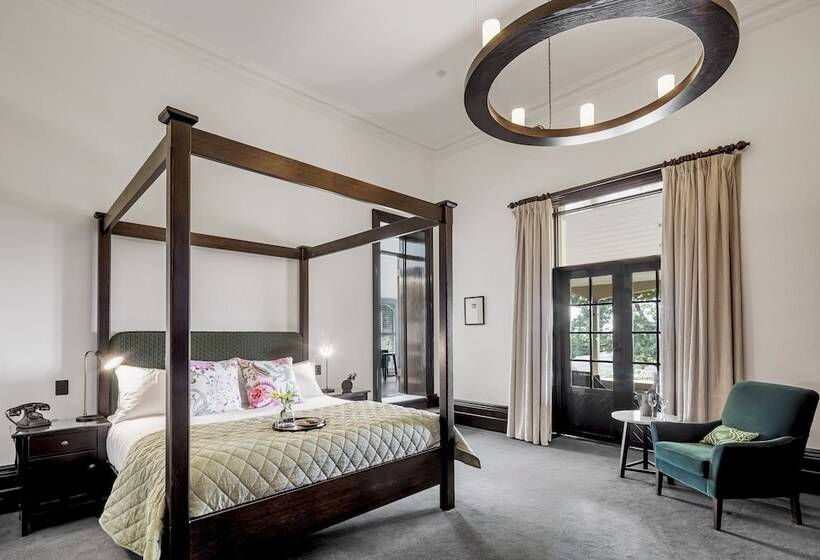 스위트, Mount Lofty House & Estate Adelaide Hills