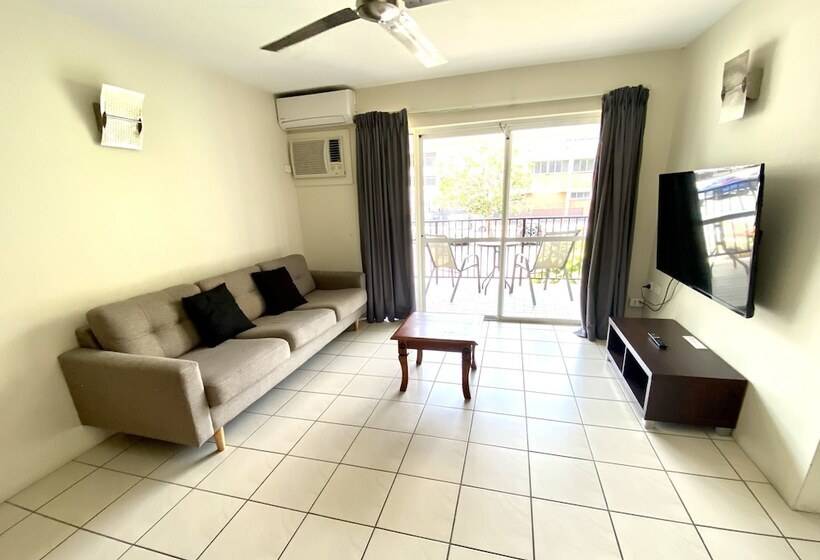 침실 2개 아파트, Reef Gateway Apartments