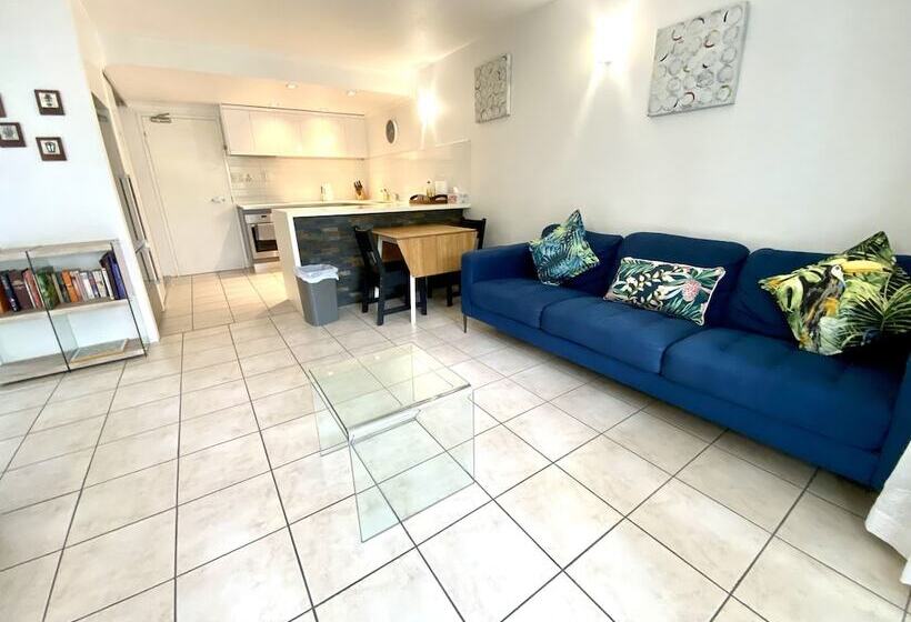 침실 1개 아파트, Reef Gateway Apartments