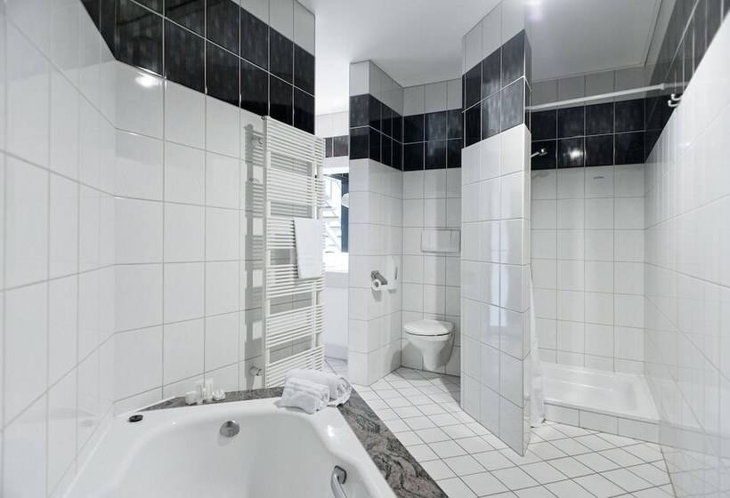 اتاق خانوادگی, Eurotel Lanaken   Different Hotels