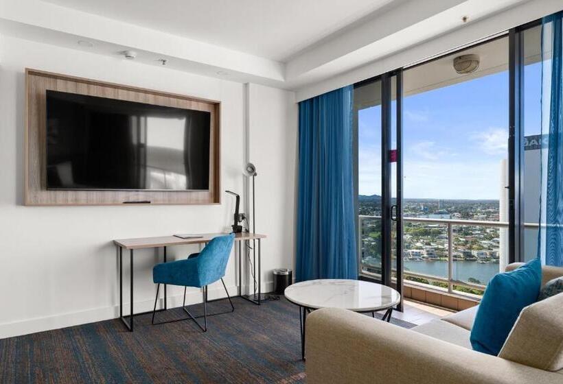프리미엄 주니어 스위트, Crowne Plaza Surfers Paradise, An Ihg