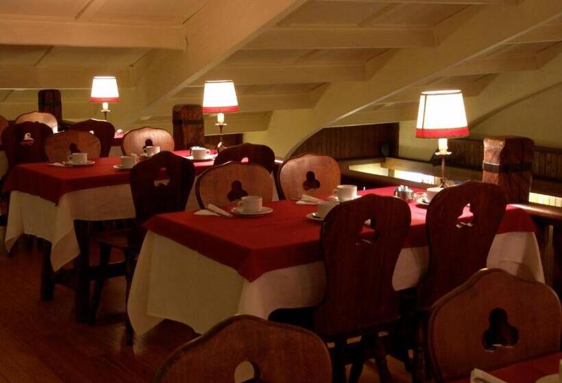 Номер Стандарт, Hôtel Le Relais Du Marquis