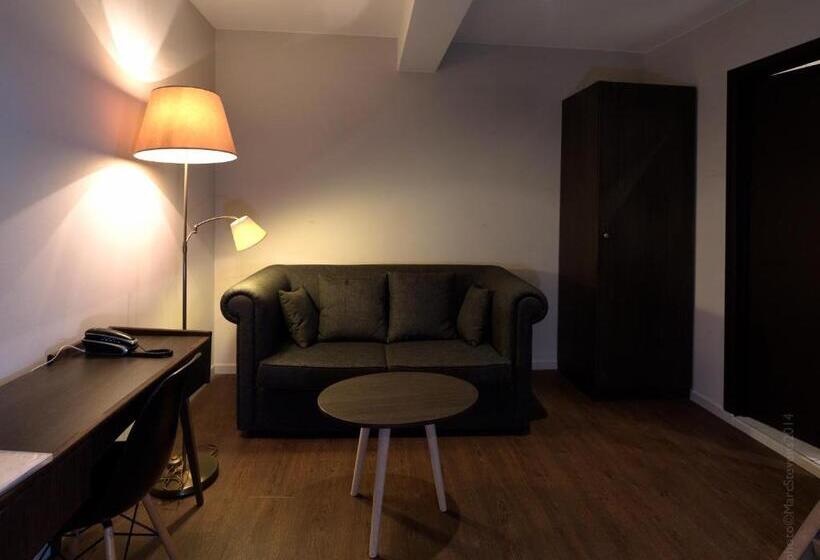 اتاق استاندارد با چشم‌انداز, Résidence Hotel Le Quinze Grand Place Brussels