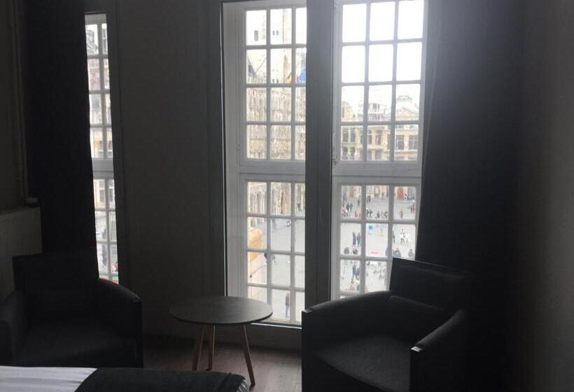 اتاق استاندارد با چشم‌انداز, Résidence Hotel Le Quinze Grand Place Brussels