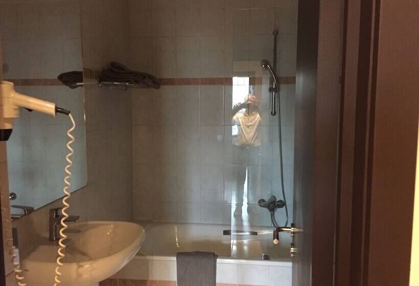 اتاق استاندارد با چشم‌انداز, Résidence Hotel Le Quinze Grand Place Brussels