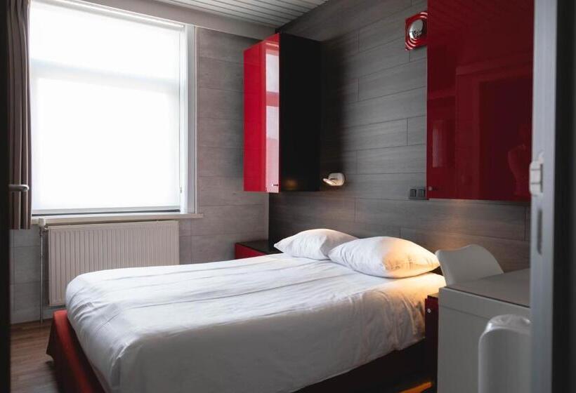 Номер Economy, Richmond