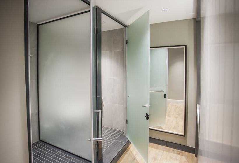 اتاق استاندارد, Avani Gaborone Resort & Casino