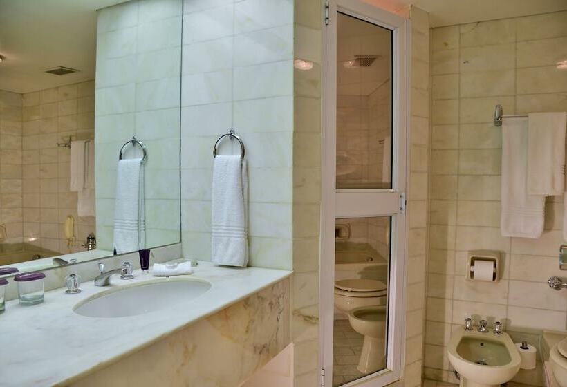 سوییت, Avani Gaborone Resort & Casino