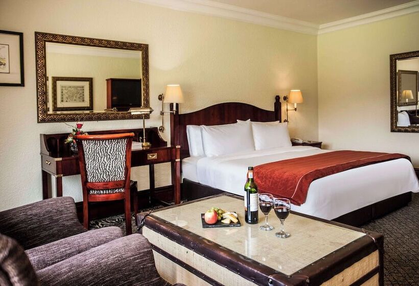اتاق کلاب, Avani Gaborone Resort & Casino