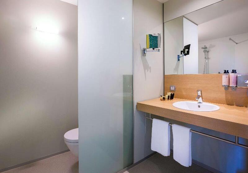 Номер Superior, Ibis Styles Kortrijk Expo