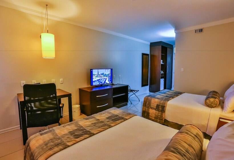 اتاق لوکس, Sun Valley Marília By Atlantica
