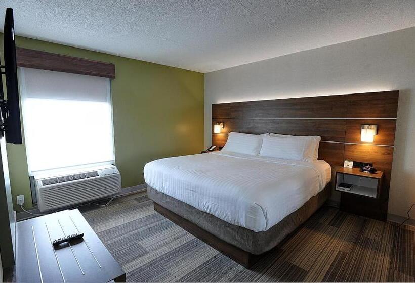 Suíte, Holiday Inn Express & Suites Toronto Airport West, An Ihg
