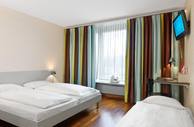 标准三人间, Sorell Hotel Ador