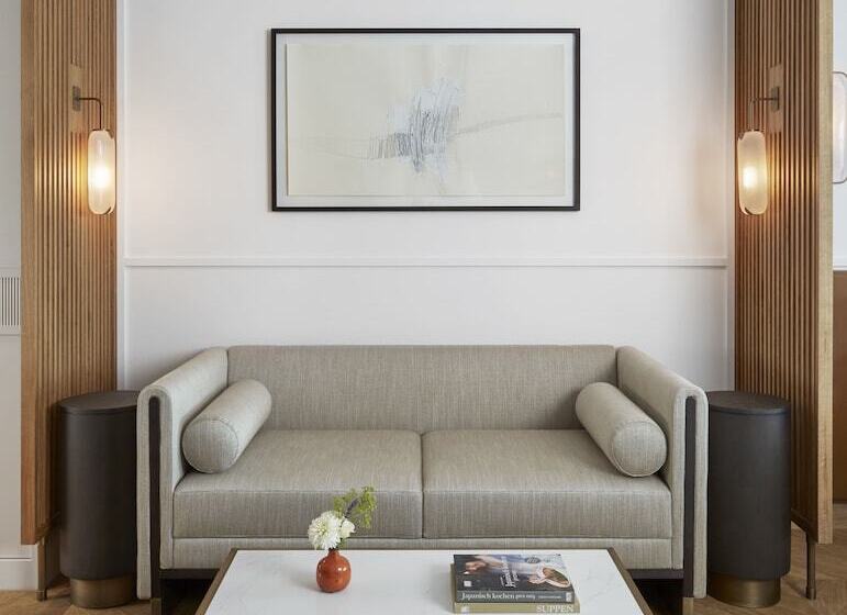 Полулюкс с Балконом, Alex Lake Zürich   Lifestyle Hotel And Suites