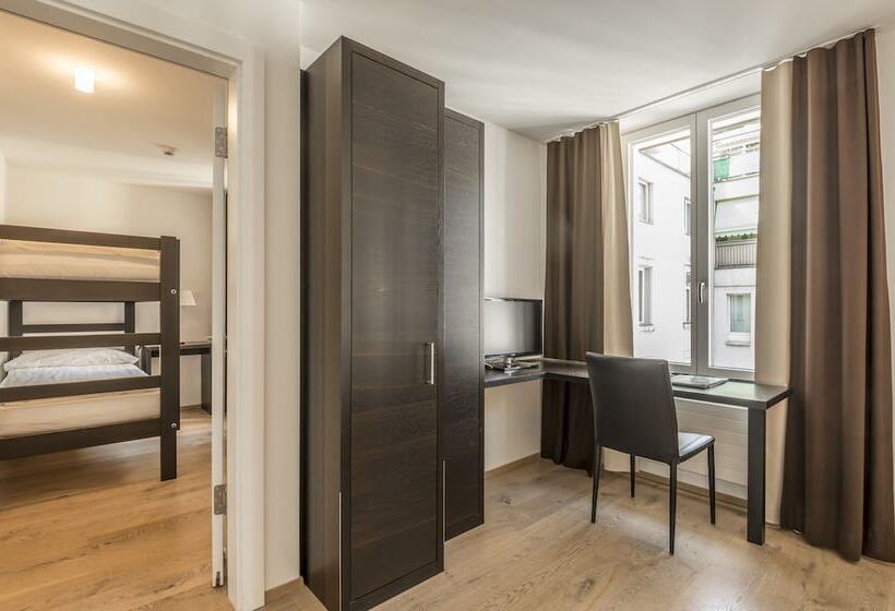 4인용 스탠다드 룸, Alpina Luzern
