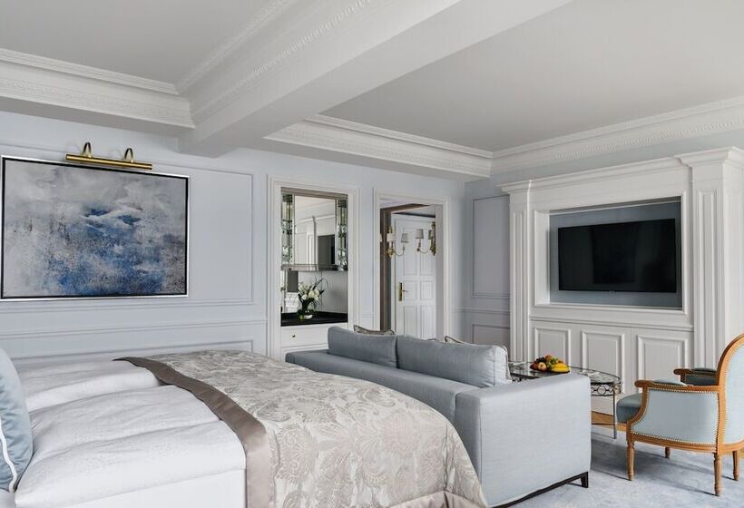 Номер Deluxe Вид на Озеро, Beaurivage Palace