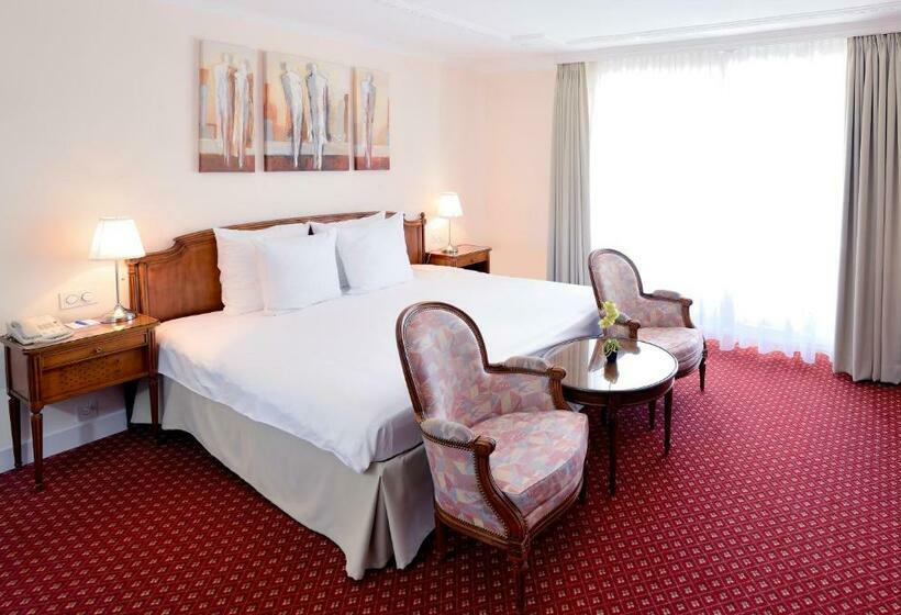 اتاق لوکس با چشم‌انداز دریاچه, Eden Palace Au Lac