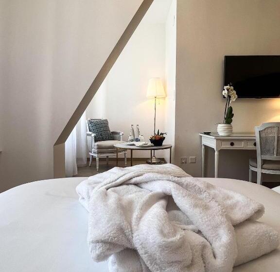 اتاق استاندارد, Eden Palace Au Lac