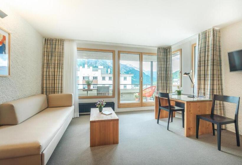 اتاق خانوادگی, Hauser Hotel St. Moritz