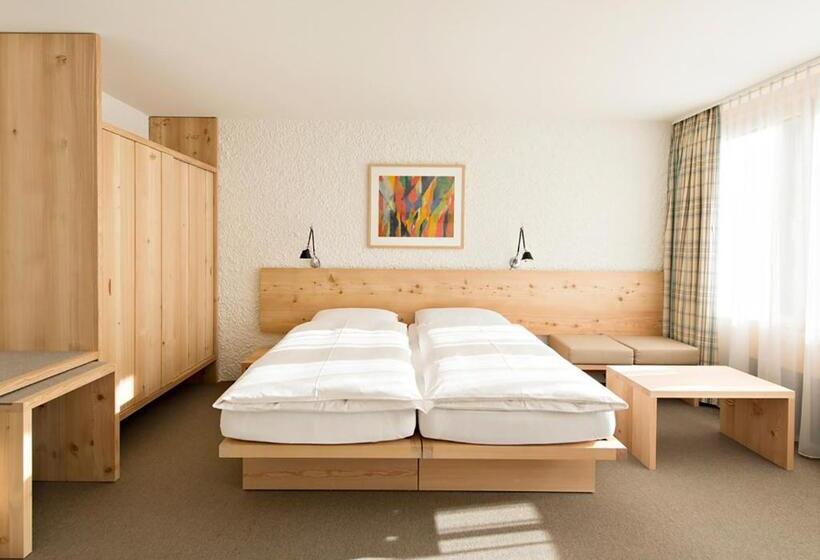 اتاق راحتی, Hauser Hotel St. Moritz