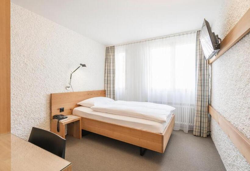 اتاق راحتی یک تخته, Hauser Hotel St. Moritz