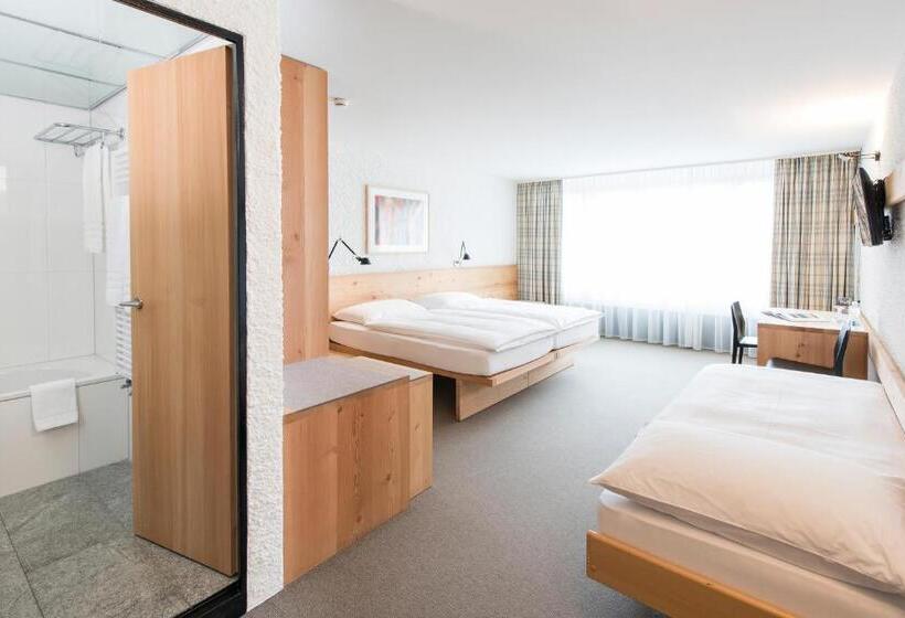 اتاق استاندارد سه نفره, Hauser Hotel St. Moritz