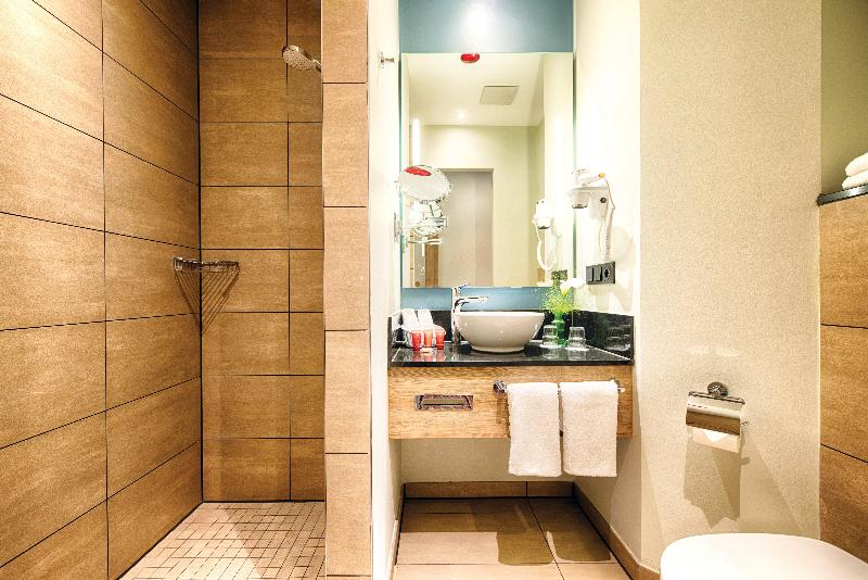 Номер Стандарт Трехместный, Leonardo Hotel Wolfsburg City Center